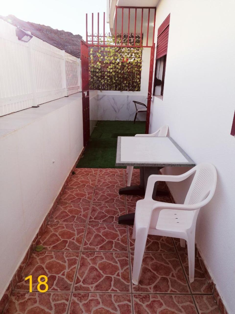 Big Villa Puerto Rico With Heated Saltwater Jacuzzi Pool & Bbq & Private Parking المظهر الخارجي الصورة
