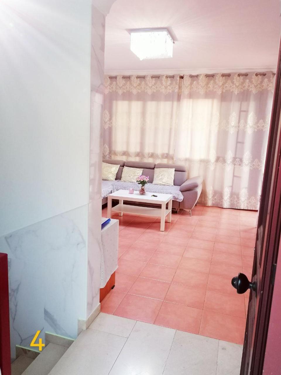 Big Villa Puerto Rico With Heated Saltwater Jacuzzi Pool & Bbq & Private Parking المظهر الخارجي الصورة