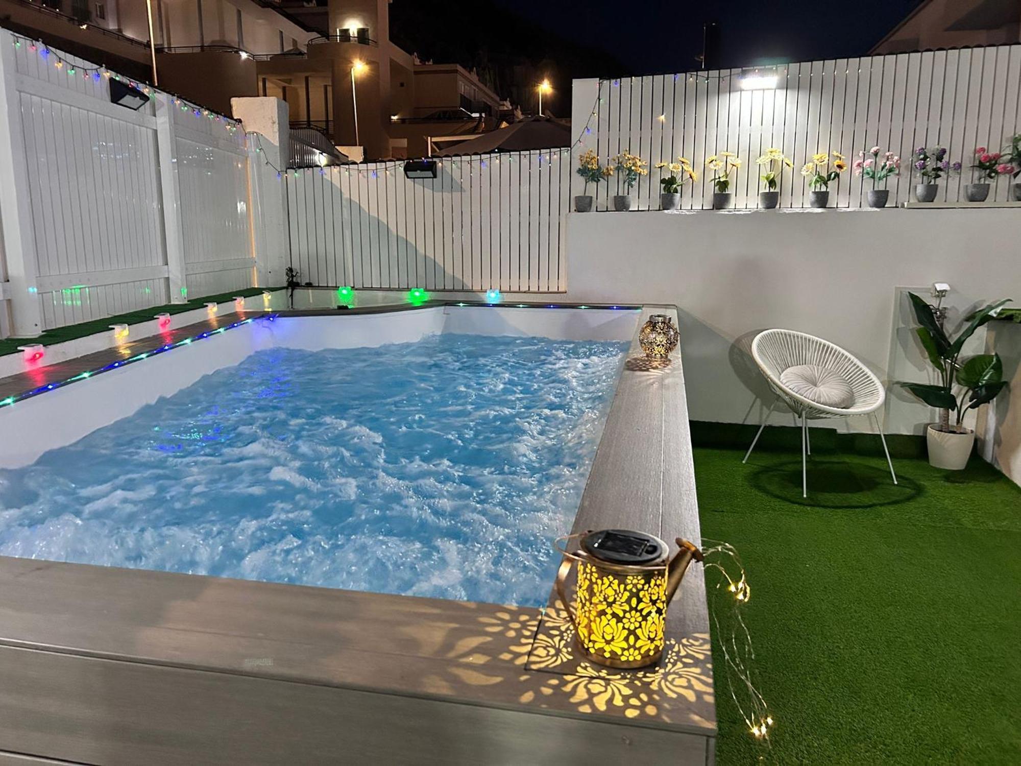 Big Villa Puerto Rico With Heated Saltwater Jacuzzi Pool & Bbq & Private Parking المظهر الخارجي الصورة