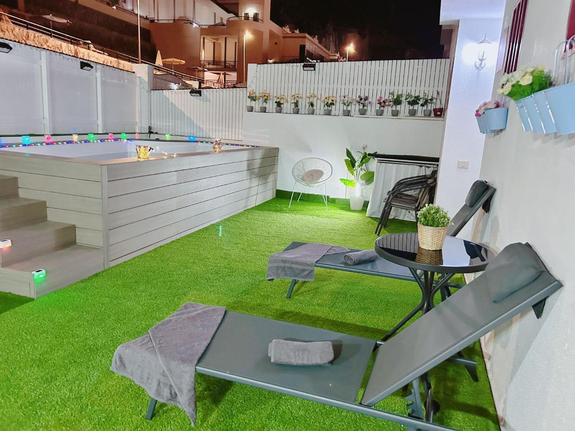 Big Villa Puerto Rico With Heated Saltwater Jacuzzi Pool & Bbq & Private Parking المظهر الخارجي الصورة
